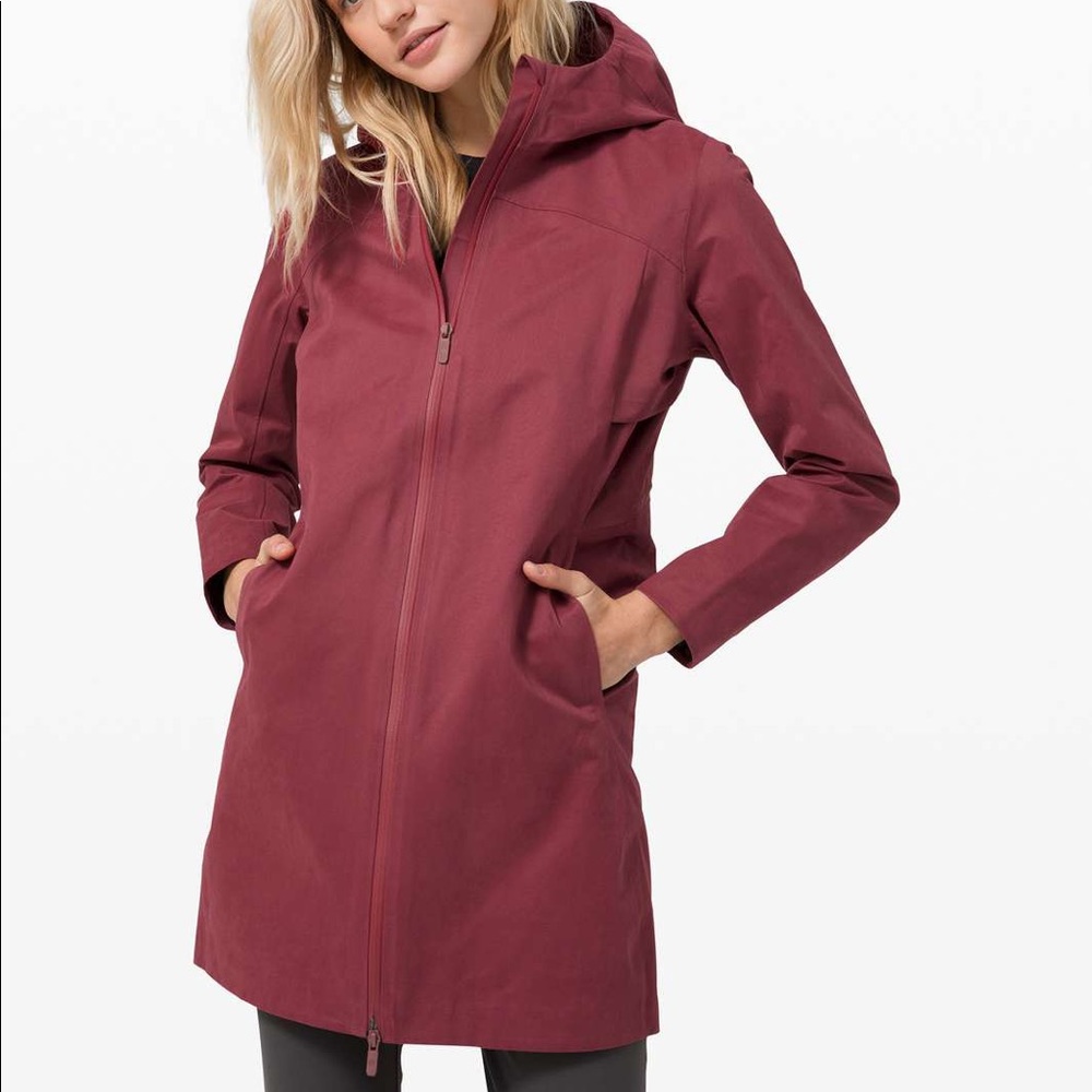 Lululemon rain coat / jacket